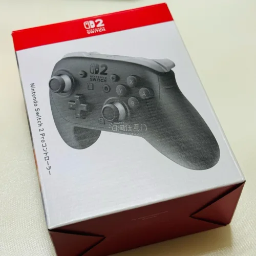 在挖煤姬入手Switch2 Pro手柄体验很棒！商品实物与描述相符，日版原装正品，品相完好。打包防护细心，物流进度清晰，整体流程顺畅省心，海淘数码配件很安心，会持续回购！