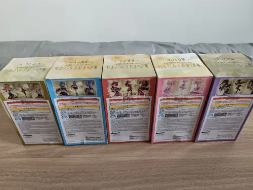 任意门七月第十二单到货了，应该这个月最后一单了，小圆这套景品是新的，状态还行；远坂凛的肥姑妈是开封的，本体保存还不错，关节都不松，任意门的打包依旧很用心！