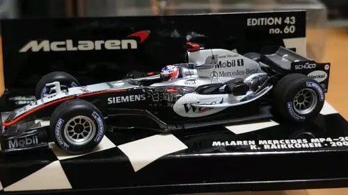 迷你切出品，题材为2005年F1世界锦标赛迈凯伦车队赛车MP4-20，车手为莱科宁，做工确实棒啊，帅哭了