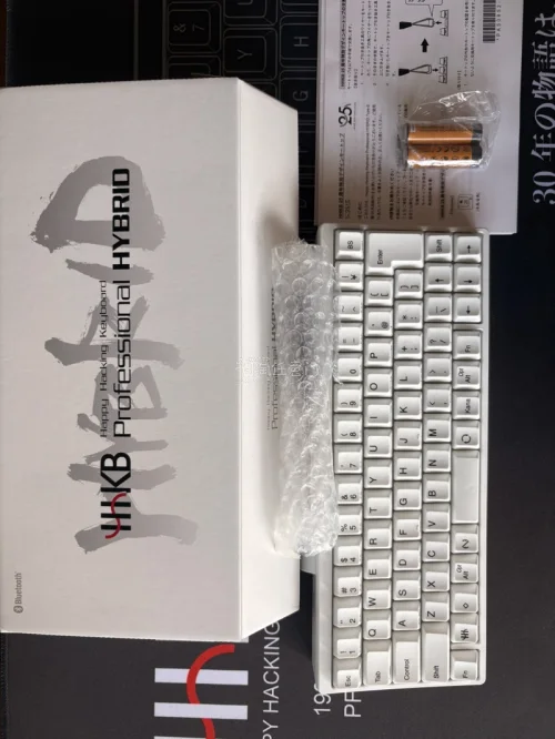 感谢挖煤姬支持煤炉拍卖，购入了心心念念的HHKB 25周年纪念款键盘，而且是全新的，非常喜欢！用了积分发的EMS，很划算，非常好的平台，会继续支持！
