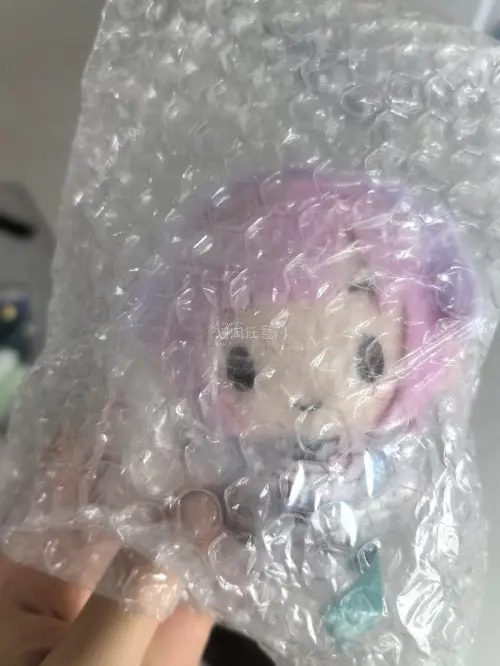 第一次切煤就碰上绝世好价努努 甜甜的小脸萌我一大跳 火速下单后发现流程超简单 也两周内就到手了 切煤姬我喜欢你(￣^￣)