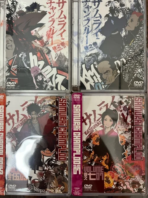 混沌武士DVD终于到货啦，收到后第一时间检查了一遍，整体保存状态比预期还好，外盒、封面和碟片都没有明显磨损，和卖家描述基本一致。包装很扎实，运输过程中没有出现磕碰，开箱体验很不错。作为《混沌武士》的粉丝，一直想收藏这套DVD，这次终于成功补齐，看到实物还是很满足的。...