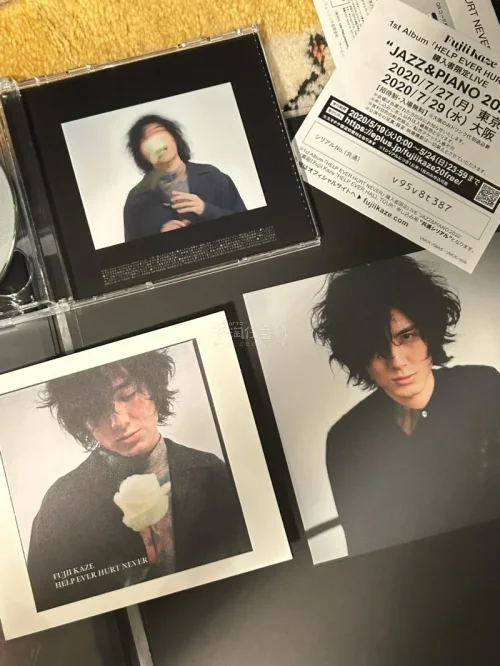 第一次使用用挖煤姬海淘到藤井风初版限定的CD套装，物流很顺畅到手全新无损，没有任何小插曲，这趟海淘体验超省心。藤井风初版限定的小册子太美丽…