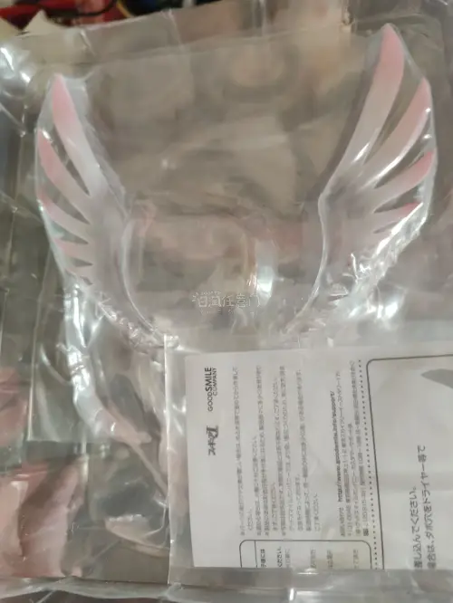这次购买了魔法少女小圆的小圆手办还有一些blu很好看 很萌 走的海运线路线路速度还可以 而且运费便宜适合运大型的东西 然后还能用积分抵扣很好价