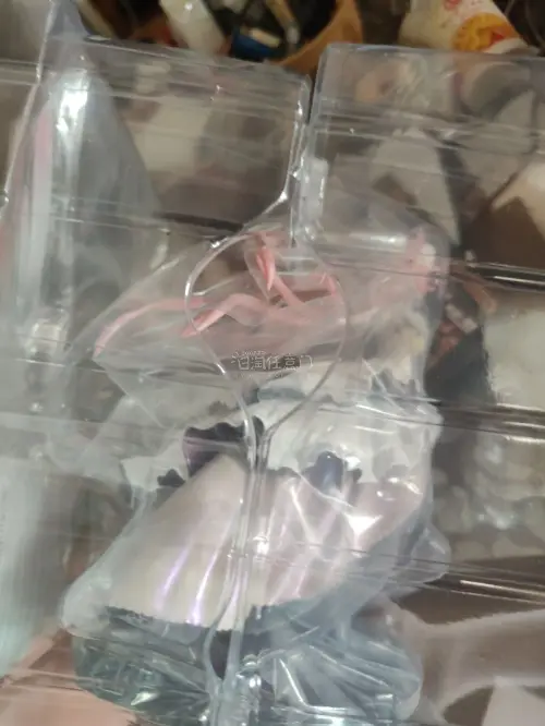 这次购买了魔法少女小圆的小圆手办还有一些blu很好看 很萌 走的海运线路线路速度还可以 而且运费便宜适合运大型的东西 然后还能用积分抵扣很好价