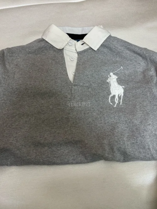 第一次在这个海淘平台淘衣服就很惊喜，海外款式选择多，衣物做工精细没有瑕疵，物流包裹严实，售后贴心，性价比远超代购，会反复回购。