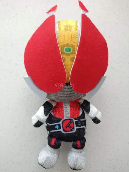 喜欢欧兹很久了 想吃chibi玩偶但是国内很多h价 结果在这里吃到了很好的价格 还有一个电王的chibi玩偶 都是正版感谢挖煤姬