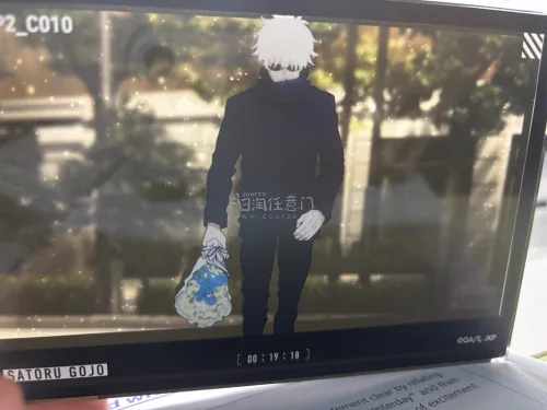 第一次在骏河屋买东西，下单的速度很快，商品很完美，没有出现运输损伤等情况。包装严实完好。客服回复及时有耐心，物流时效稳定，海淘流程清晰省心，后续还会继续使用。