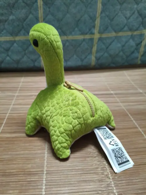 萌萌哒apex周边，小水怪真的啊太可爱了，挖煤姬操作也很方便，竹蜻蜓性价比很高，非常满意，下次还会使用竹蜻蜓