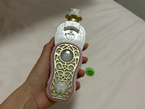 挖煤姬第一单圆满签收✨
心心念念的抓心变身器终于到手！成色和卖家描述基本一致，仓库打包很扎实，竹蜻蜓物流比想象中要快，仓储太省心，全程无隐形消费，下次继续切煤！