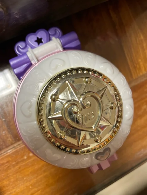 全程体验良好，自动代拍效率高，90天仓储方便分批合单节省运费。每件物品包裹严实，有效避免运输磕碰。费用透明无隐形消费，物流信息实时更新，顺利收到心仪谷子，以后切煤继续选择这里！