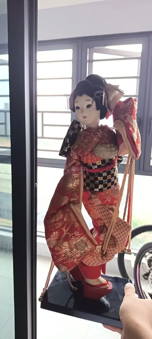 在挖掘姬（挖煤姬）的这次购物体验真的超出预期！入手的娃娃软萌可爱，手感软糯，做工细节精致，实物甚至比图片还要好看。最让我安心的是平台的打包，包装得特别严实，里三层外三层，娃娃在长途运输中完好无损，一点磕碰都没有。物流速度也比想象中快很多，整个下单到收货流程非常省心。...
