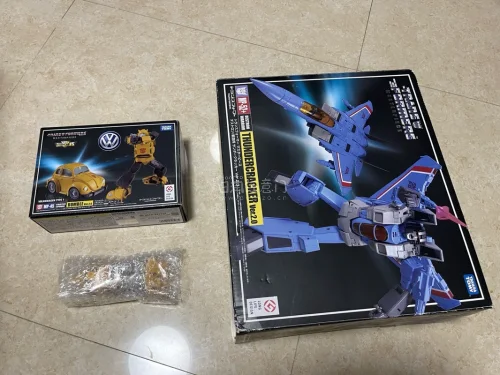 在煤炉蹲到心心念念的MP老玩具，品相保存得很不错。
用任意门日淘转运，仓库打包加固到位，护角+厚气泡膜，长途海运下来盒子边角完好，没有压损。
从入库到收到全程物流可追踪，对收藏玩家很友好?
海淘模型的小伙伴可以参考～