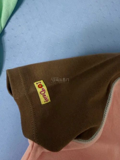 蹲了好久的日系小衣服终于收到啦！
实物真的巨萌，成色超惊喜，完全没踩雷！
仓库打包也很用心，衣服干干净净的
就是国际运费真的肉疼呜呜！
下次绝对狠狠合单囤货！
超级满意！！