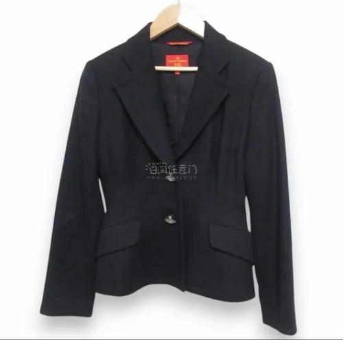 想买西太后衣服的，每天都来逛逛，经常有价格合适又新的衣服～
还可以问问题，功能齐全，还有优惠券～
空运速度挺快～