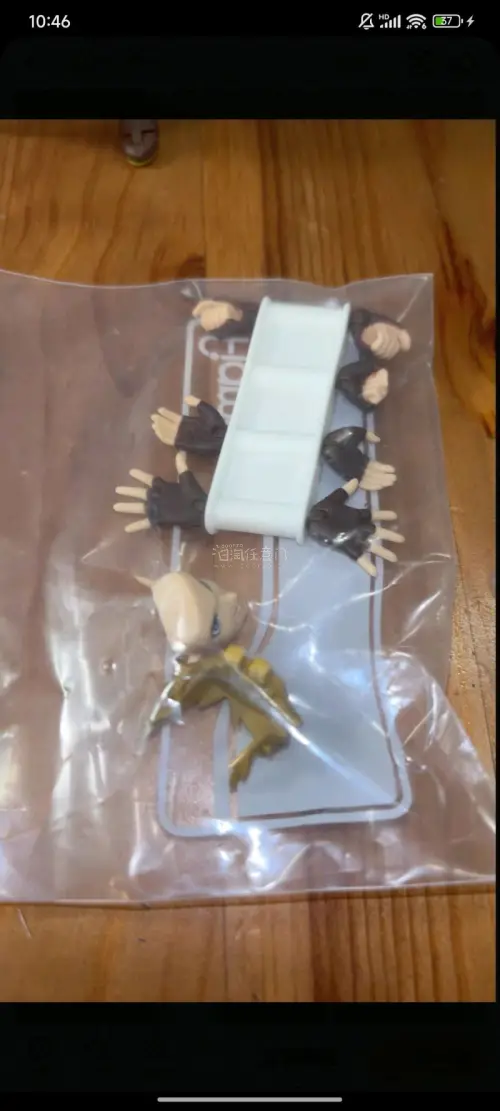 这次在任意门代购买的是figma的林克天空之剑手办玩具，任意门打包很好，服务很好，买到手跟图里的一致无缺。