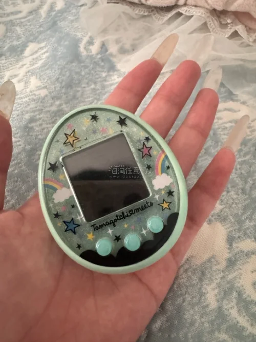 淘拓麻歌子先提前确定想要的机型和核心功能，用精准关键词搜索，优先选择实拍细节丰富的商品。挖煤姬筛选工具好用高效，多花点时间蹲总能挖到属于你的梦中情机。
