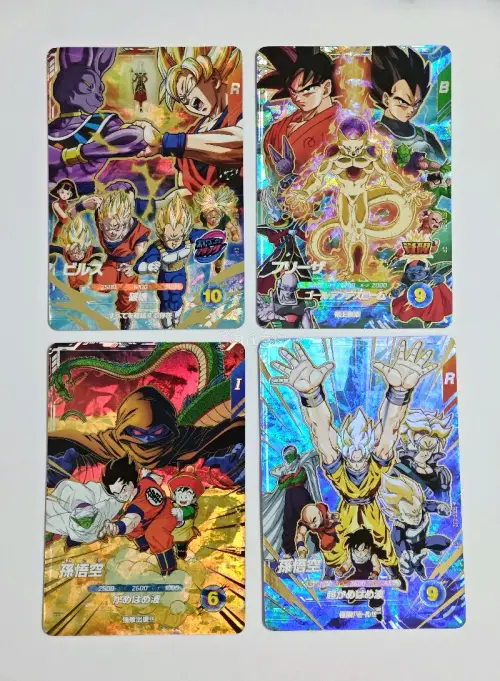 这次买了一些龙珠潜行者的卡片，都是比较经典的造型，也有电影海报的纪念卡，很喜欢 ，卡片做工也很好，万代的卡片还是很不错的，下次还会再来。