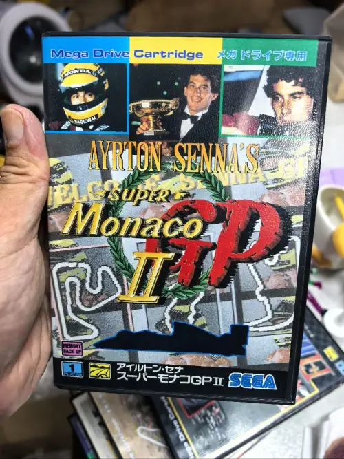 商品品相和卖家描述高度吻合，盒内配件齐全完好，纸张无发黄折痕。包裹缓冲扎实，长途运输没有磕碰，非常满意的一次中古游戏海淘收藏。