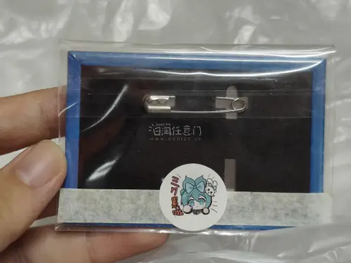 这次在任意门下單了GHP幸斗吧唧，对比其他渠道入手价格很友好，汇率结算清晰透明。下单后选了入库前开箱拍照服务，可以提前确认商品状态很安心。仓库打包细致稳妥，称重准确，转运回国速度超出预期，整体时效很不错，不用漫长等待。包裹到手完好，吧唧品相完好没有划痕瑕疵，整套流程...