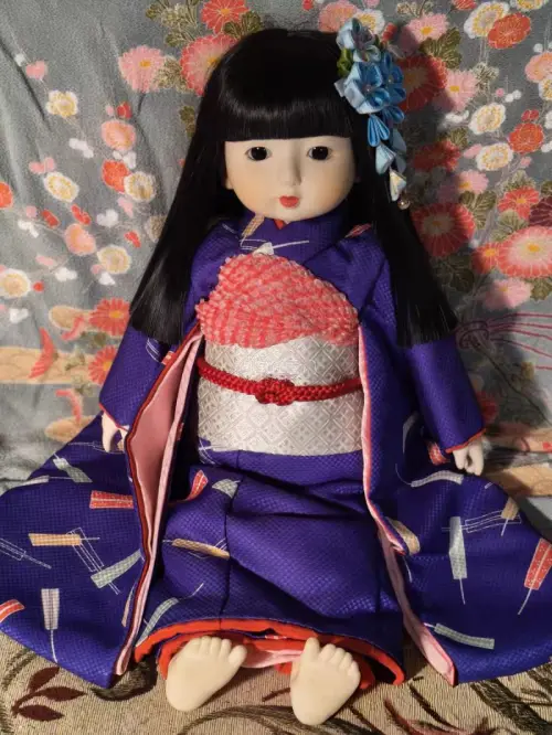 客服态度温和专业，咨询问题回复迅速，各项运费标价一目了然，没有隐藏费用。平台物流渠道选择丰富，物流信息实时更新，随时随地可以查看包裹动向。海淘易碎手作最担心运输损坏，挖煤姬完善的防护措施让人十分安心。致力于收集日式手作的同好可以放心冲，体验感绝佳，后续淘藏品我还会继...