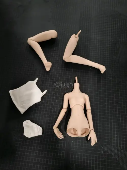 volks dd这类娃娃特点是体积大重量轻，通过分箱之后走按重量计费的ems又快又便宜，挖煤姬分箱服务很棒，吉吉国王可以加急，打包的也很结实~