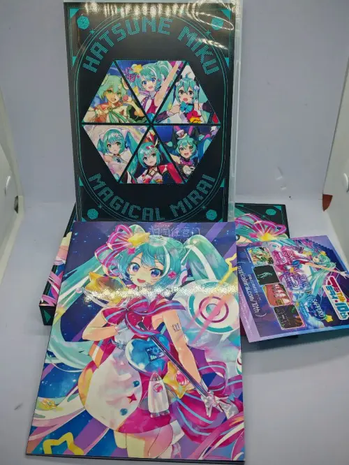 任意门淘和服体验很不错，中古和服成色和描述相符，纹样精致面料好。仓库打包严实，支持合箱省运费，中文翻译方便，海淘很省心会继续回购。