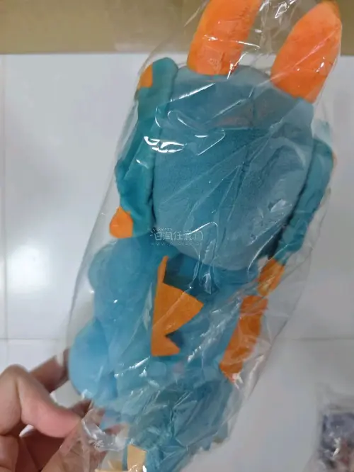 挖煤姬是一个界面简介，搜索方便的海淘代购软件，输入关键词，就能轻松搜索，商品可以使用小蓝小绿进行购买，下单速度也很快，基本上1分钟内就能完成下单，使用了ems路线，8天不到就到了，最喜爱的mh手办，每一个怪物都很可爱，好玩有趣，让我爱不释手，平台客服问答也快。
这是...