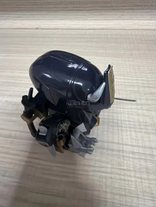 百鬼丸零件完整，运输快，机关忘完好，二手但是还是很新，价格实行，费用不贵，包装完好，本次购物很愉快。推荐推荐！