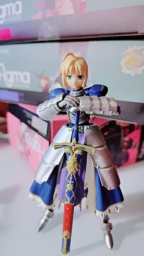 本次到货四款figma，舰C的天津风和赤城加贺，老款的甲胄saber。都是很经典的figma，性价比很高。
