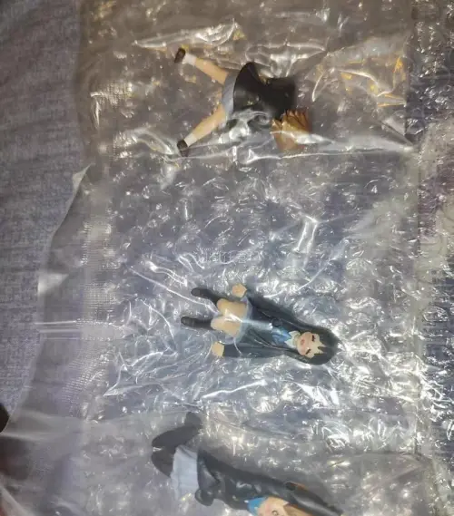 这次购买了轻音少女的杯挂一套很喜欢 很萌 而且还是很好价拿下 之前很多优惠卷减了很多。很舒服拿下走的竹蜻蜓路线 线路很快包装很好没有损坏