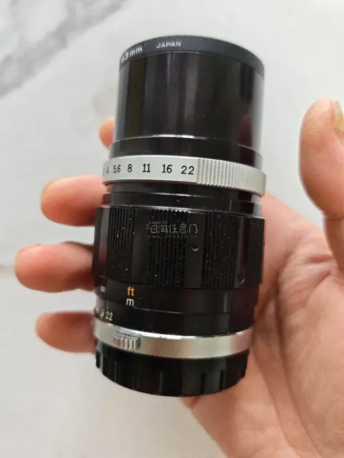 自从买了奥林巴斯pen f的机器，就一直心心念念的想凑齐不同焦段，虽然很少拍胶片，但是忍不住几十块钱就能买到镜头，挺开心的。