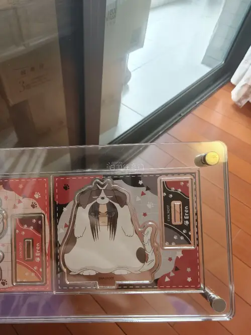 挖煤姬海淘体验超赞！小立牌安全到手，包装仔细，品相完好，物流稳定，收日谷很省心。装在展示架里特别萌！还会继续用挖煤姬海淘的！