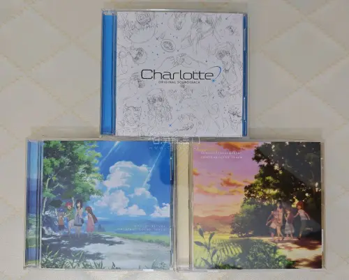 价格合适没有什么是不能入手的。这次依然还是CD为主，包括幸运星，悠哉日常大王和夏洛特。除此之外还有两作俺妹的PSP游戏。状态都很不错，包装扎实，经过日淘任意门的物流以后到手也没有损伤。