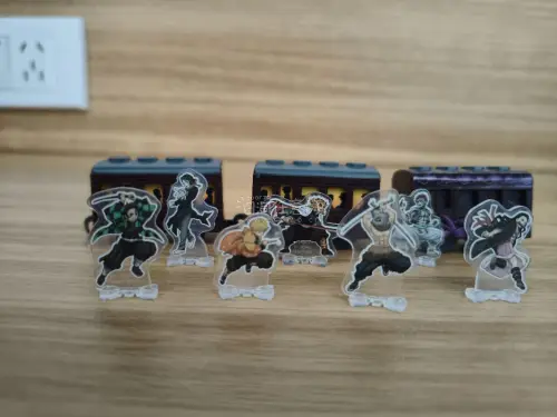 很愉快的购物体验。

商品入库时，我发现没有“竹蜻蜓”选项，我向客服申诉后，客服很快加上了竹蜻蜓选项。

收到商品后，我发现商品本体用填充物保护得很好，商品齐全没有破损。
