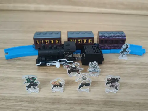很愉快的购物体验。

商品入库时，我发现没有“竹蜻蜓”选项，我向客服申诉后，客服很快加上了竹蜻蜓选项。

收到商品后，我发现商品本体用填充物保护得很好，商品齐全没有破损。