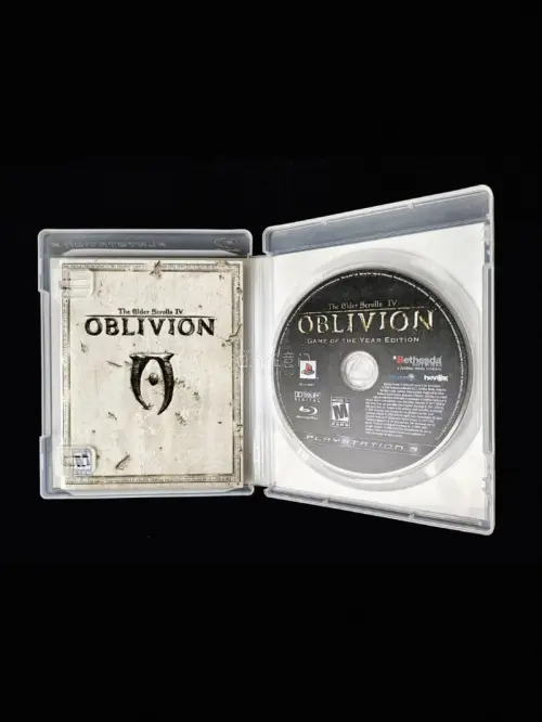 这次在雅虎日拍海淘入手PS3《上古卷轴4 湮没》年度版，游戏盒、光盘都完整齐全，盘面状况不错。平台打包防护做得很到位，长途运输过来没有发生磕碰损伤。实物品相和商品描述吻合，整体购物与物流体验都很满意，老游戏收藏+1。