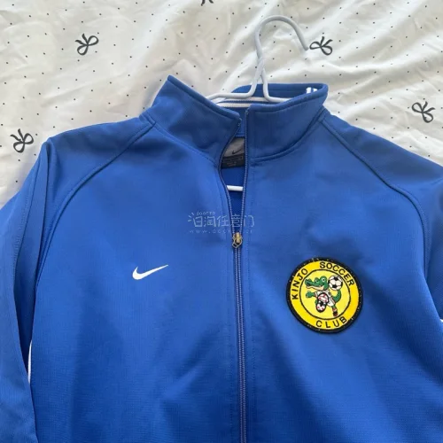 在雅虎日拍上捡漏了两件外套，Nike和Adidas外套状态都不错真的惊喜！版型合身面料舒服，实物和商品图没差别，挖煤姬海淘操作简单，打包严实，转运也顺畅，购物体验超棒~