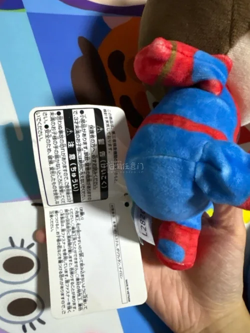 • 全中文界面，商品自带翻译，不用啃日文，能直接看卖家评价，自动过滤风险卖家，踩坑概率低很
多
• 支持多单入库＋免费仓储合箱，可以慢慢攒梦情谷子再一起寄回，不用一单单独发国际运费
• 仓库入库实拍，可选拍照验货，吧唧、亚克力立牌打包会用气泡膜加固，到手八角尖尖，很...