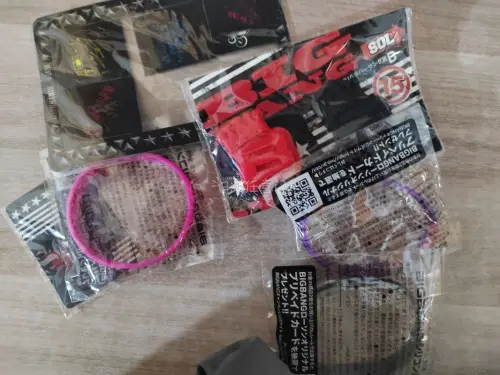 第一次切煤，感觉非常好，淘到了好多想要的古早周边，而且用券之后非常划算，竹蜻蜓路线很快，发货到收货只用了15天（过年期间），包装很好，泡沫纸很多 很好的保护了周边，期待下一次切煤