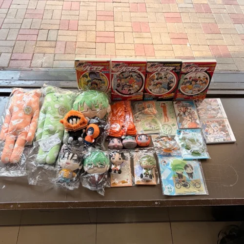 挖煤姬9月购物分享
第二次用挖煤姬海淘 这次试了ems真的超级快[赞R]！这次切的挺杂的，毛绒cd卡带都有，不过挖煤姬的包装还是蛮严实，东西都完好无损！
而且挖煤姬自带的翻译精准，界面操作简单，每周还送挺多优惠券的，期待切的下一箱了[派对R]