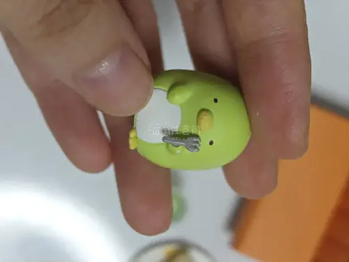 本次分享是rement角落生物西餐厅，这一端很多食物特别可爱，选择的竹蜻蜓路线，到手才35运费太划算了，推荐海淘就用挖煤姬～切的快运费便宜很合适