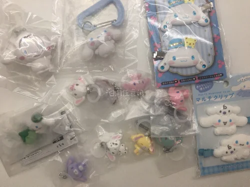 又一次到货啦，这次淘到了心爱的发夹，折扣店都要六十左右，在挖煤姬上三十切到全新的了?真的太美味了，挖煤姬太好用了！再次推荐挖煤姬，翻译准确优惠券多到货快国际邮费便宜！