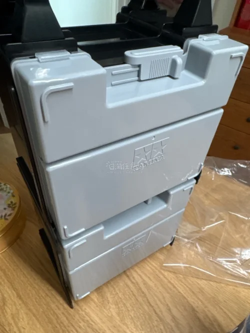 很满意的一次购物体验，出乎意料的快，从寻找到付款再到通关手续都非常省心。安全到家。感谢商家！谢谢。包装也很好，做了很多填充保护。