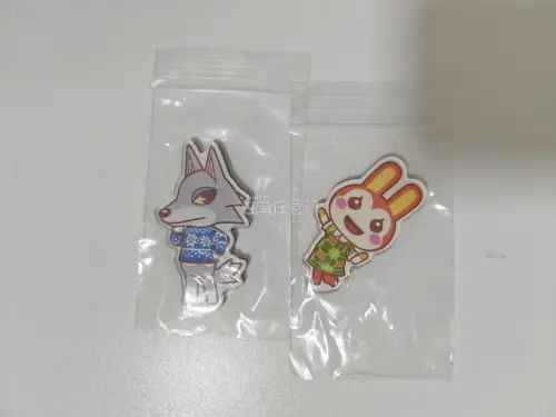 这次海淘体验不错，拿到手的时候快递完好无损，比我预期的收货时间早了几天。买的是动森周边，有杯垫，冰箱贴，刺绣钥匙扣，都是比较好的价格。用积分还抵扣了很多邮费，非常棒的体验。