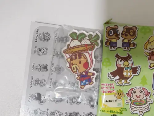 这次海淘体验不错，拿到手的时候快递完好无损，比我预期的收货时间早了几天。买的是动森周边，有杯垫，冰箱贴，刺绣钥匙扣，都是比较好的价格。用积分还抵扣了很多邮费，非常棒的体验。