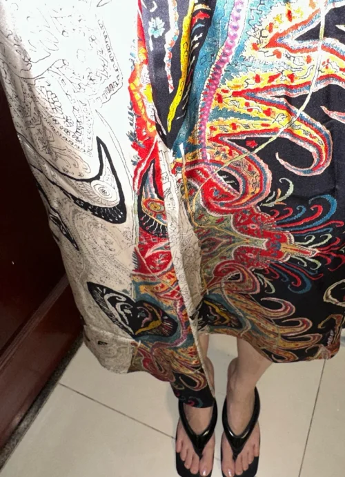 挖煤姬太方便了，挖到好多喜欢的衣服，而且到手上的时间也比想象的快！很好哦，会一直使用，快递也可以根据自己的需求来选择，攒积分可以抵扣运费，非常人性化