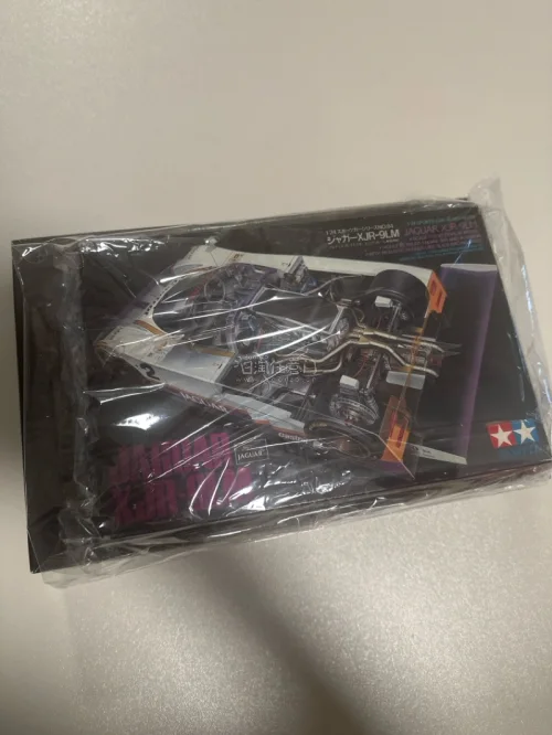 淘二手商品真的很方便，国内买不到。打包也很好，送到手上商品严严实实的。板件完整。已经开始制作起来了。