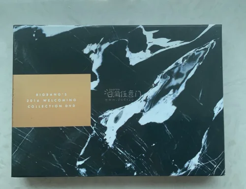 这回切的是Bigbang里面胜利的一本专辑和一本Bigbang的台历，成色都很不错，性价比也很高，走的是航空路线，五天不到就到货了，速度很快，并且包装的也很好，非常安全