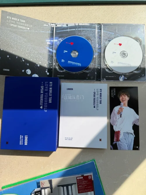 挖煤姬新单到站?
五颜六色的快乐一次性签收！
IVE HAPPY 专一套集齐，还有Lucid Dream日专，加上BTS伦敦场演唱会DVD。
煤炉淘专真的很治愈，入库检查靠谱，打包稳稳当当。
漫长漂洋过海，拆箱瞬间所有等待都值得✨
#挖煤姬 #IVE #BTS #韩...
